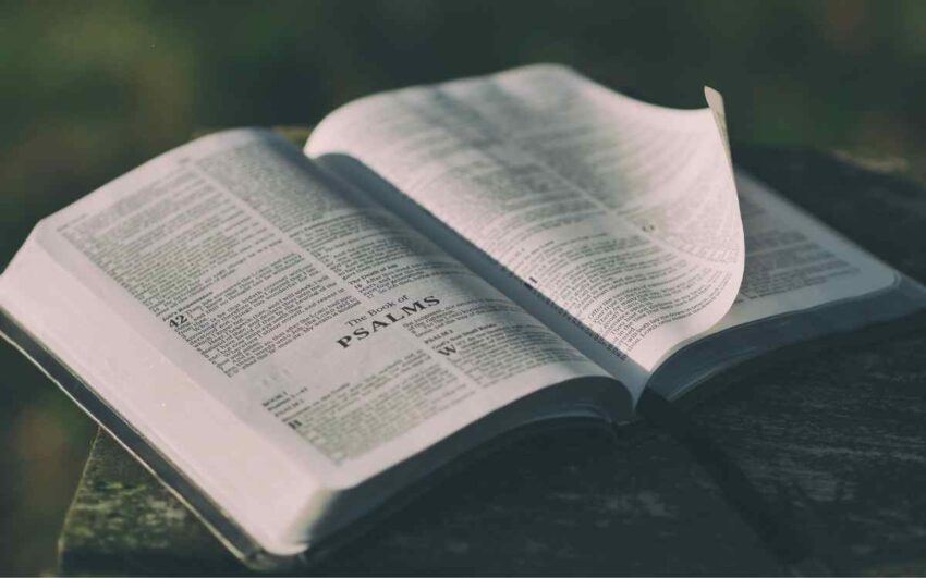 Why Is The Bible Important To Christians 