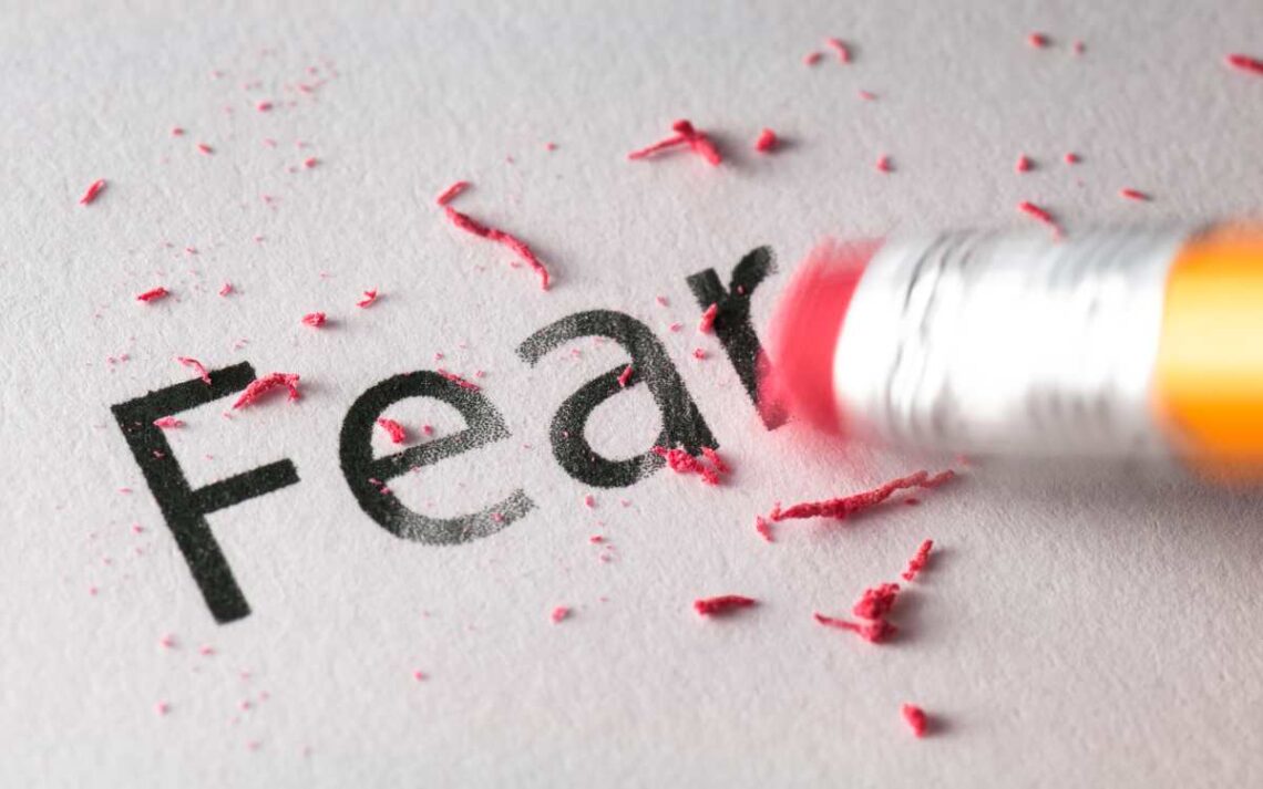 Prayer for Overcoming Fear and Anxiety: Strength in the Face of Adversity